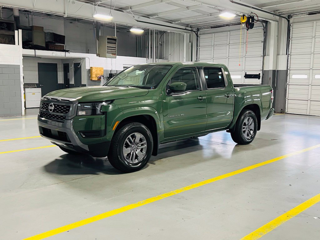 New 2027 Nissan Frontier SV RWD image 11