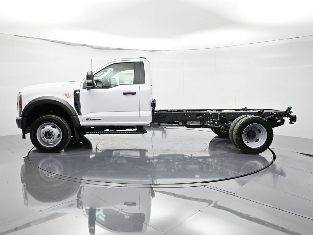 New 2026 Ford F550 4x4 Regular Cab Super Duty image 9