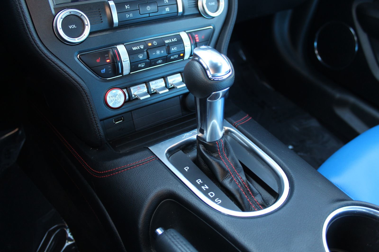 Used 2023 Ford Mustang GT Premium w/ Equipment Group 401A image 19