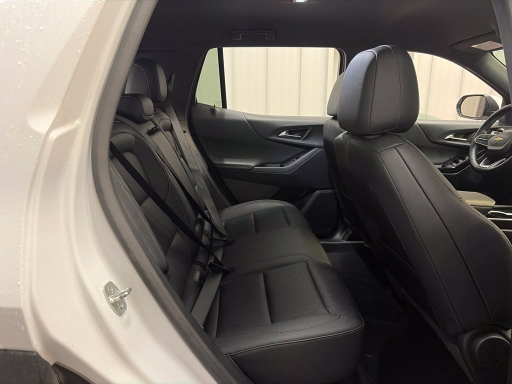 Used 2025 Chevrolet Equinox LT w/ Convenience Package II AWD/4WD image 20