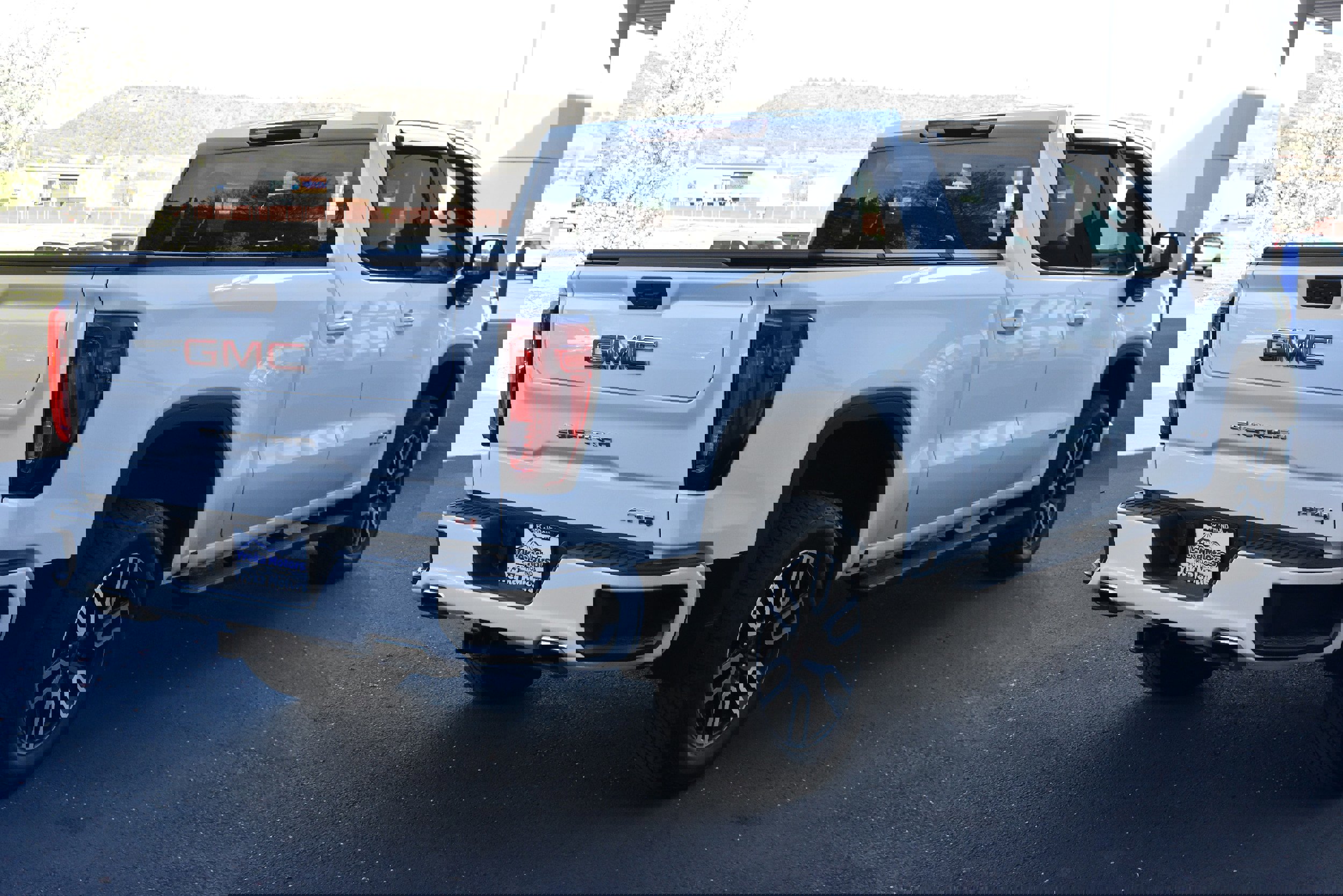 Used 2021 GMC Sierra 1500 AT4 image 6
