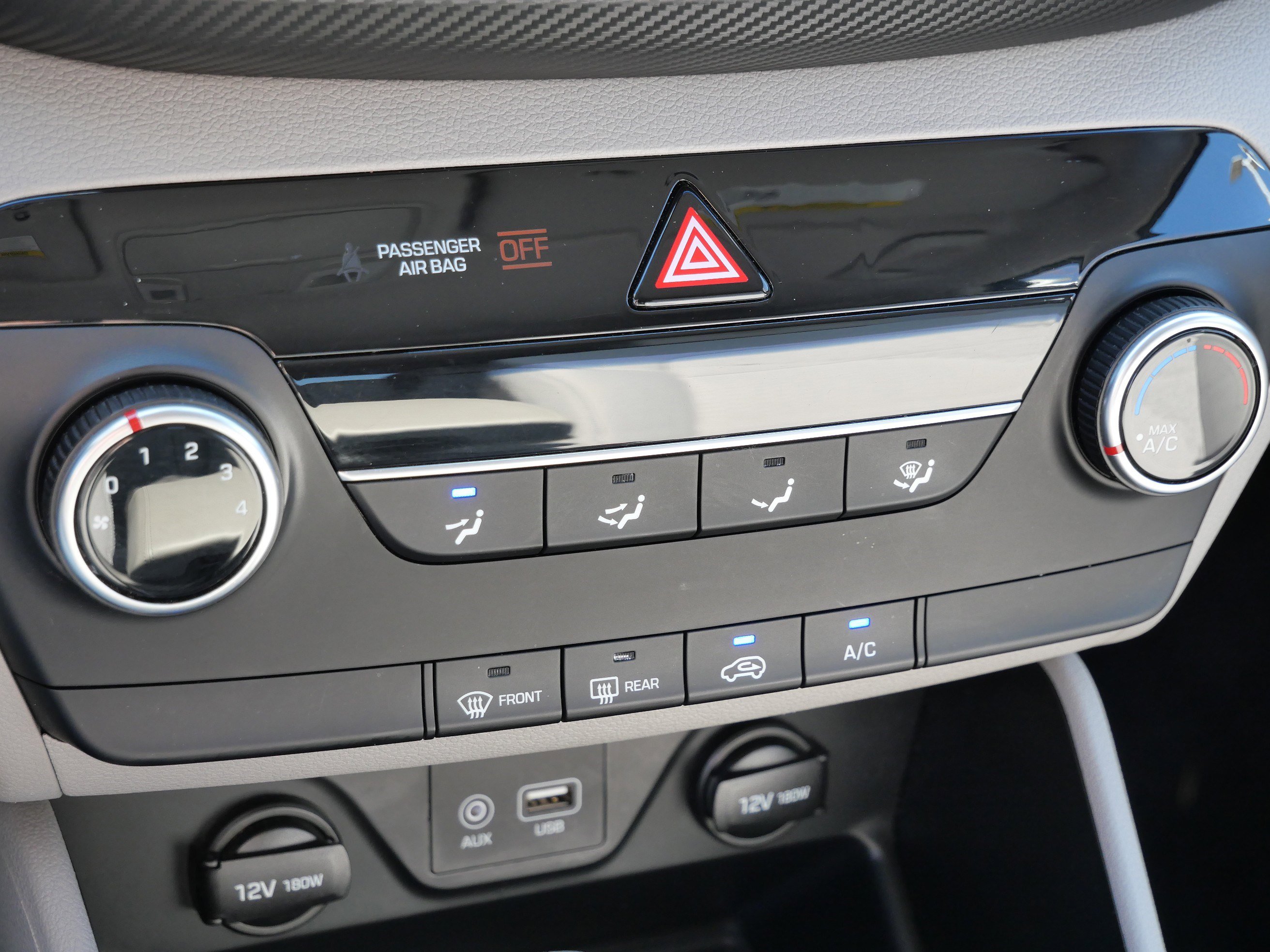 Used 2019 Hyundai Tucson SE AWD/4WD image 24