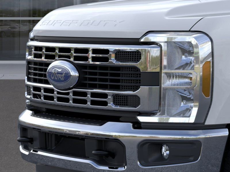 New 2026 Ford F350 XL w/ XL Chrome Package image 17