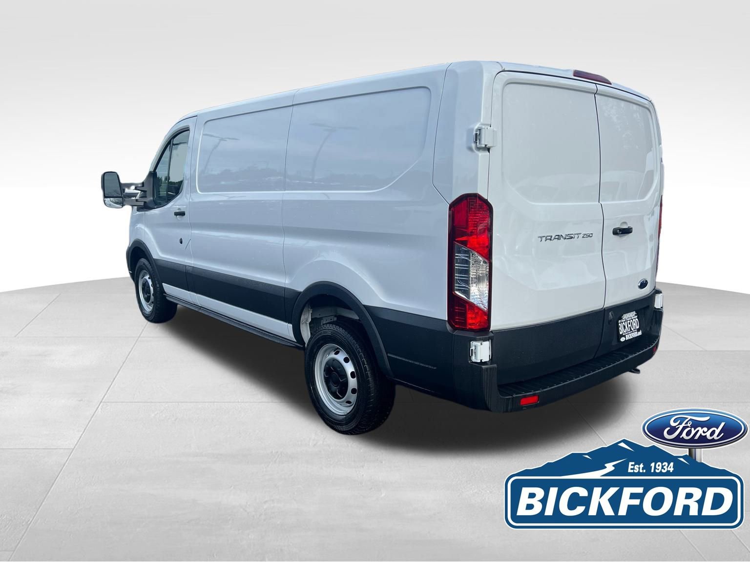 New 2025 Ford Transit 250 Low Roof RWD image 10