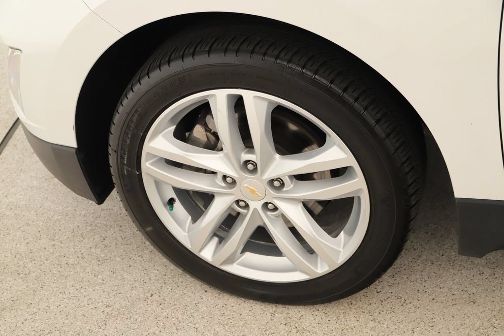 Used 2020 Chevrolet Equinox Premier FWD image 37