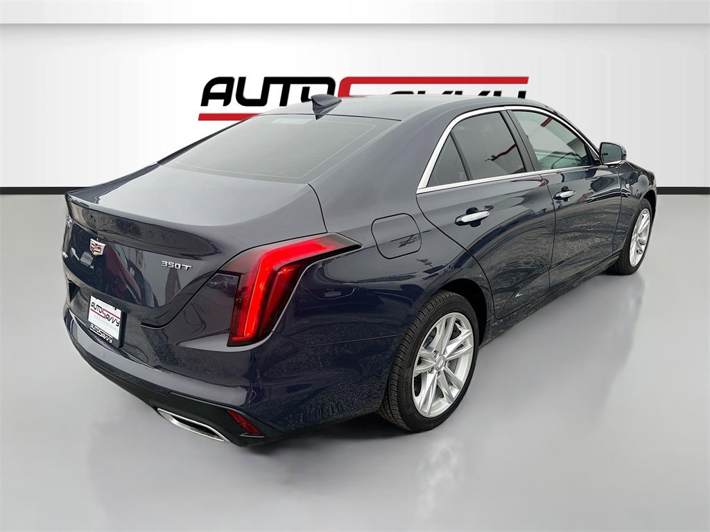 Used 2025 Cadillac CT4 Luxury image 7