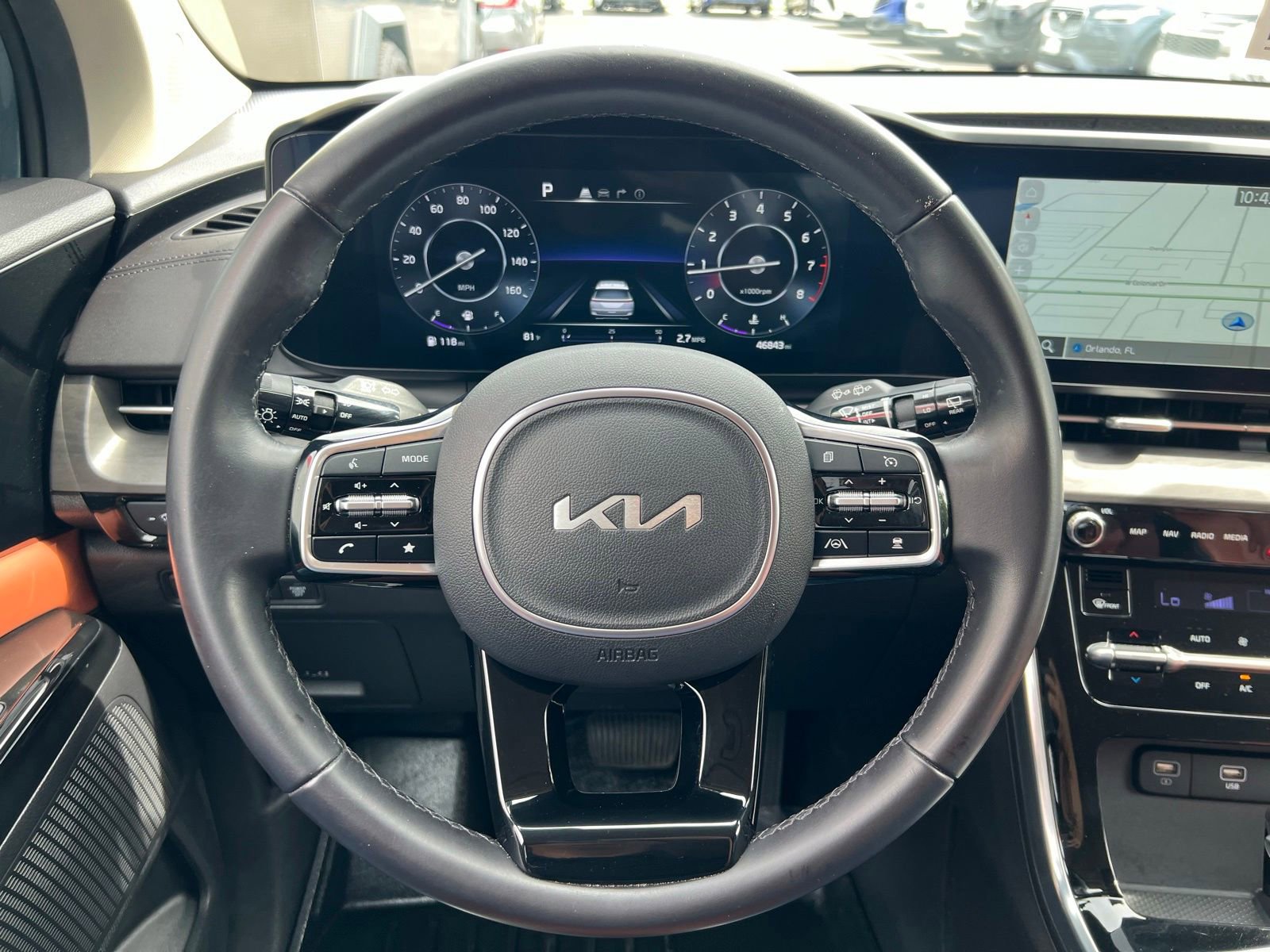 Used 2024 Kia Carnival SX FWD image 33