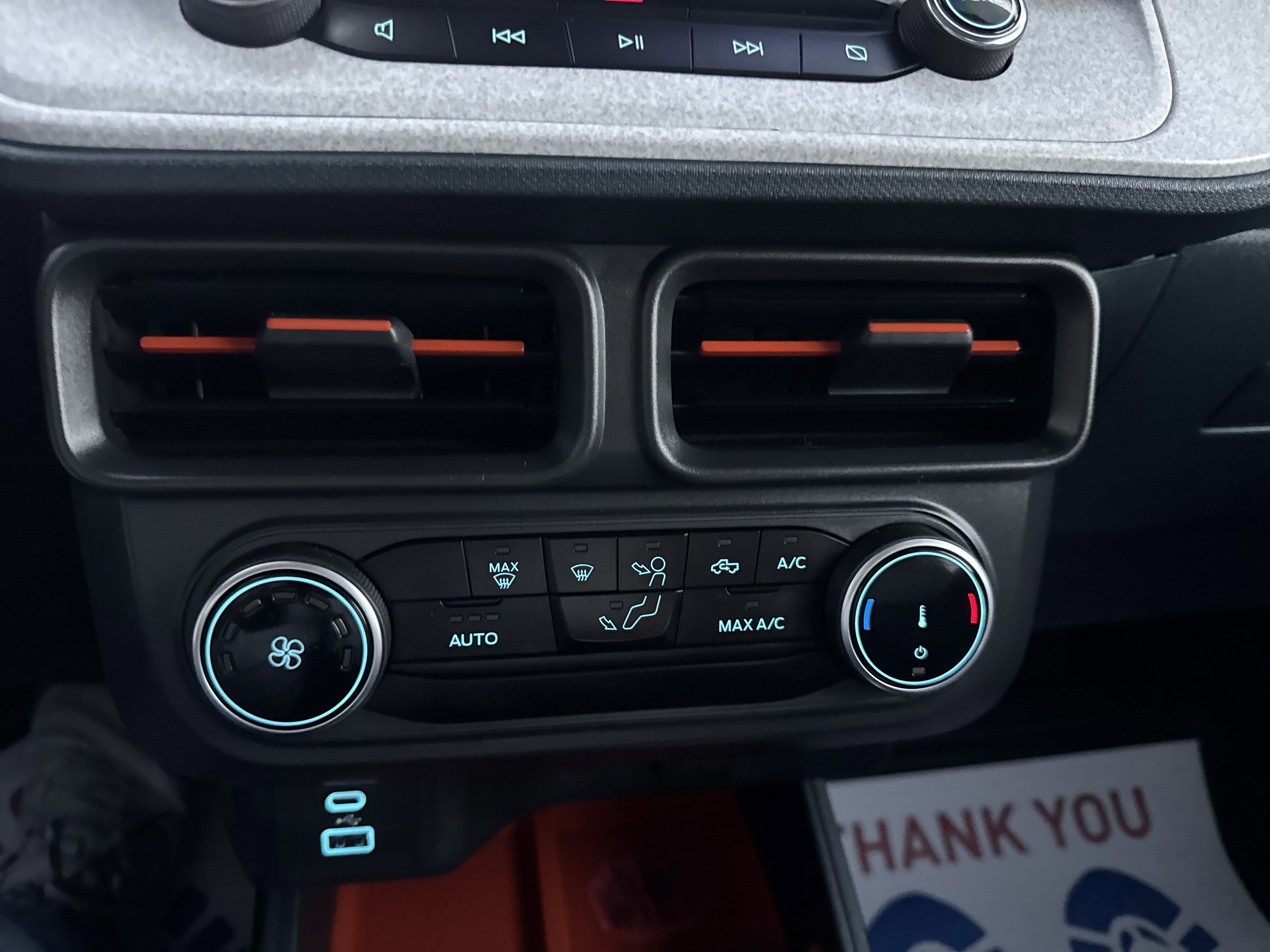 Used 2024 Ford Maverick XLT image 22