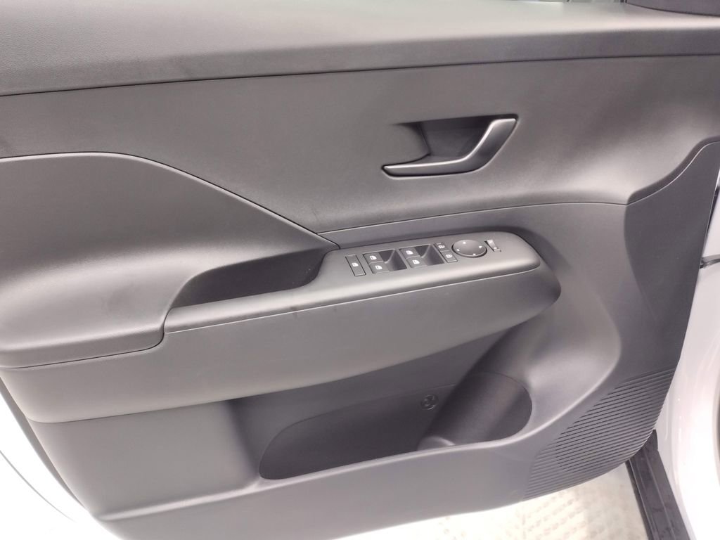 New 2026 Hyundai Kona SEL Sport AWD/4WD image 16