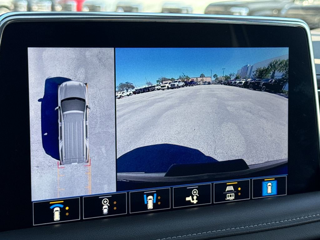 Used 2021 Chevrolet Tahoe Z71 w/ Z71 Signature Package image 22