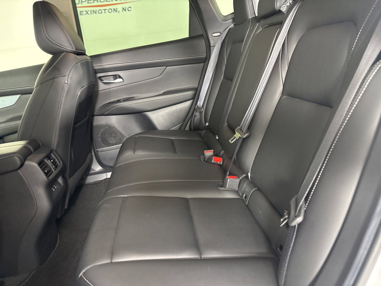 Used 2025 Nissan Murano SL AWD/4WD image 25