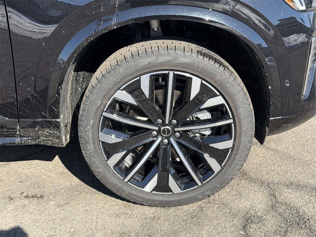 New 2026 Volvo XC90 B6 Ultra w/ Protection Package AWD/4WD image 24