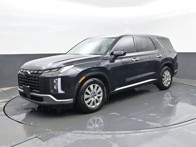 Used 2024 Hyundai Palisade SE image 2