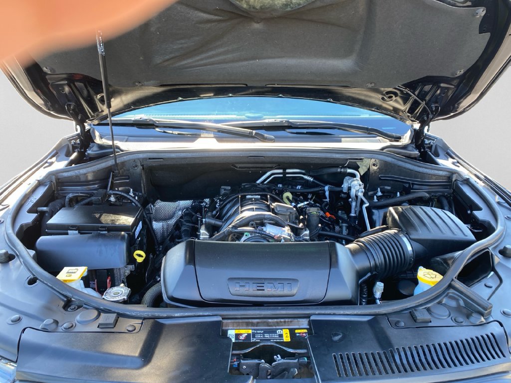 Used 2024 Dodge Durango R/T RWD image 30