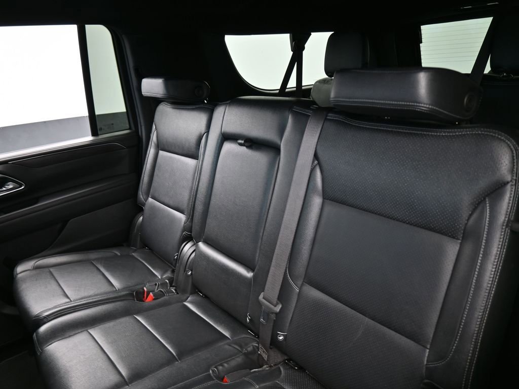 Used 2024 Chevrolet Suburban LS w/ Driver Alert Package RWD image 39