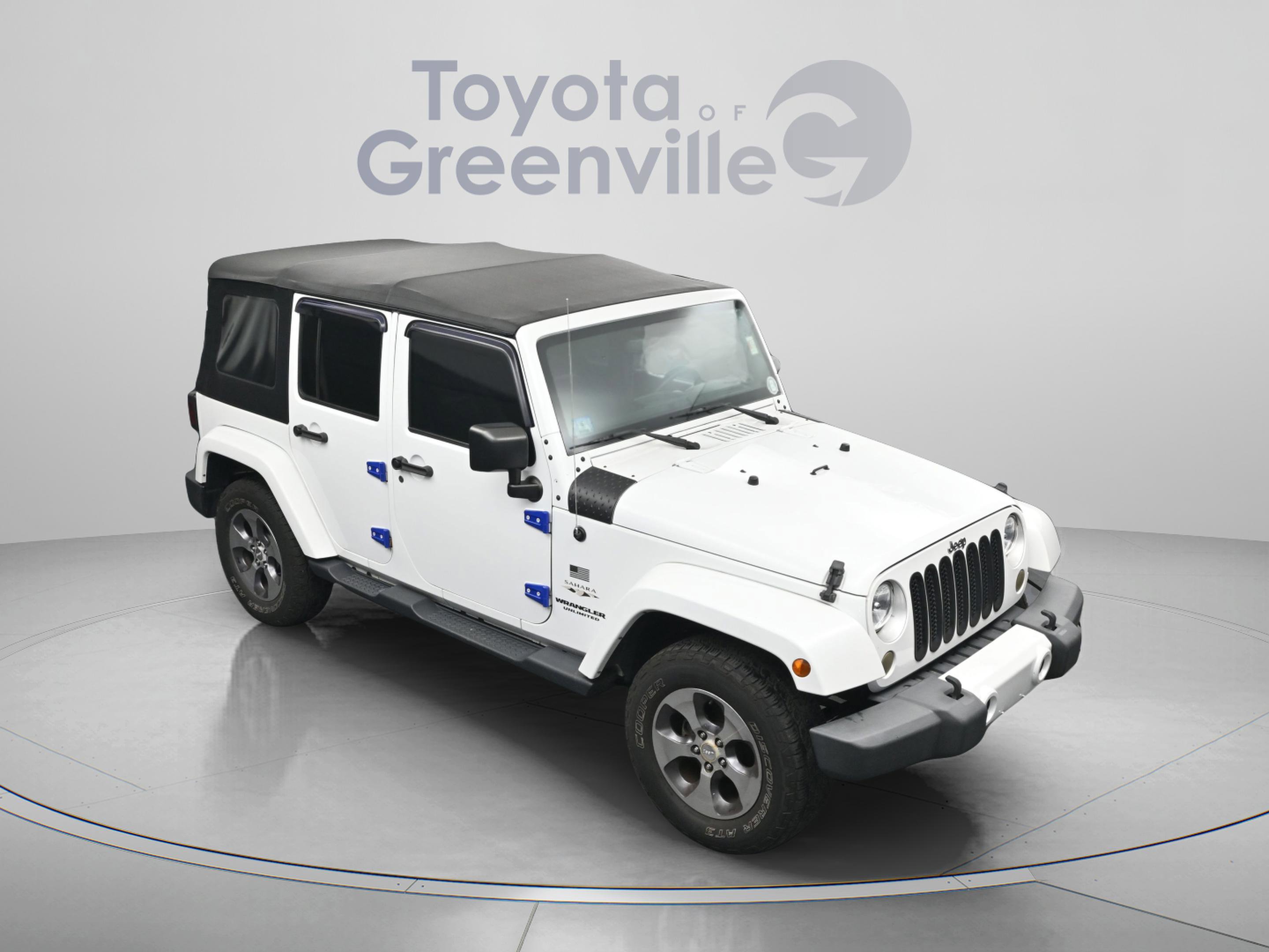 Used 2016 Jeep Wrangler Unlimited Sahara w/ Connectivity Group image 20