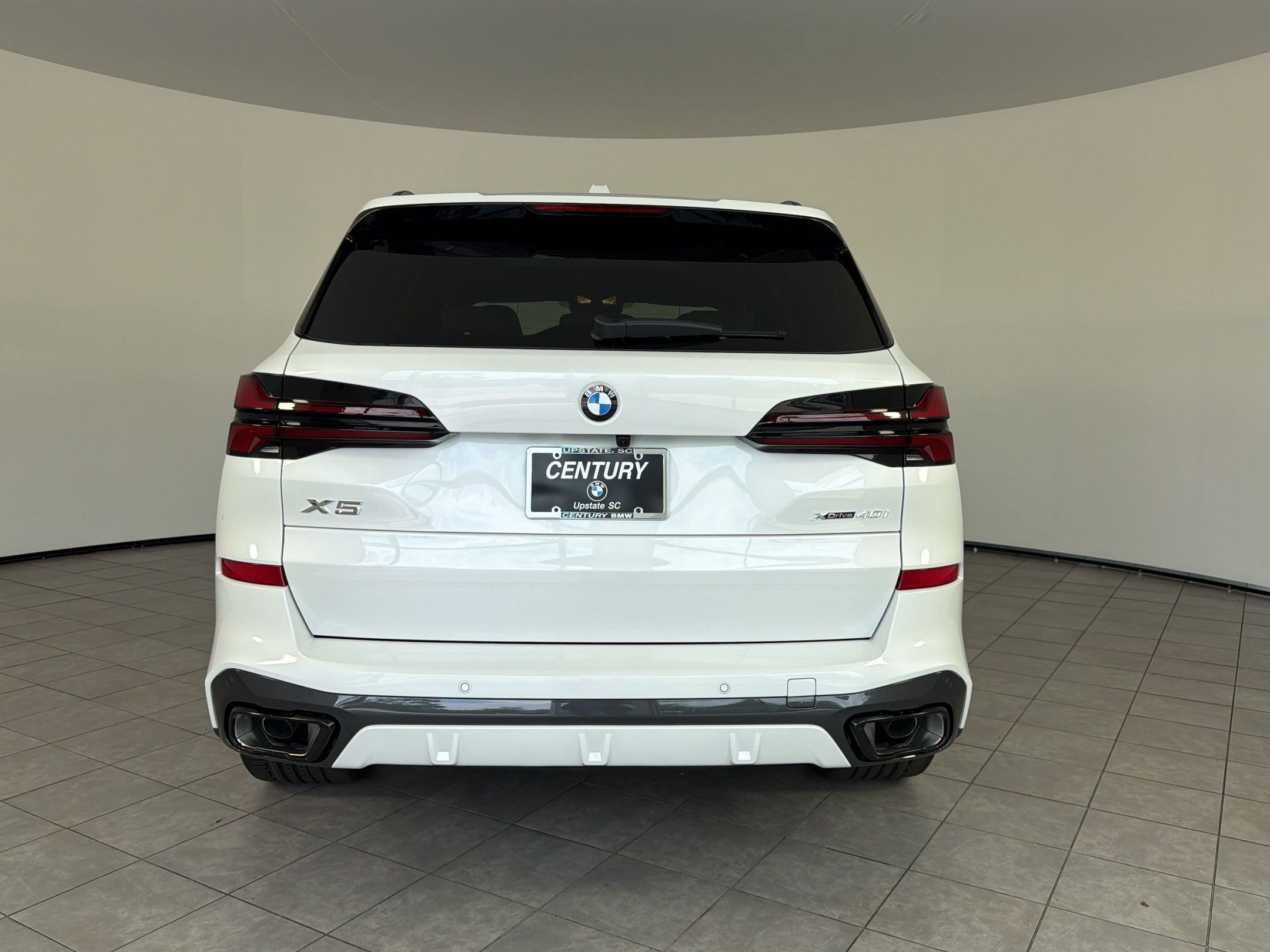 New 2026 BMW X5 xDrive40i w/ M Sport Package AWD/4WD image 10