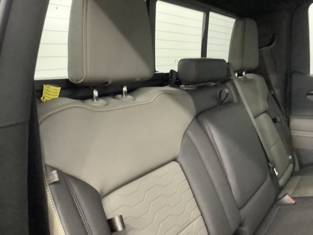 New 2026 Chevrolet Silverado 1500 ZR2 w/ Dark Appearance Package image 33