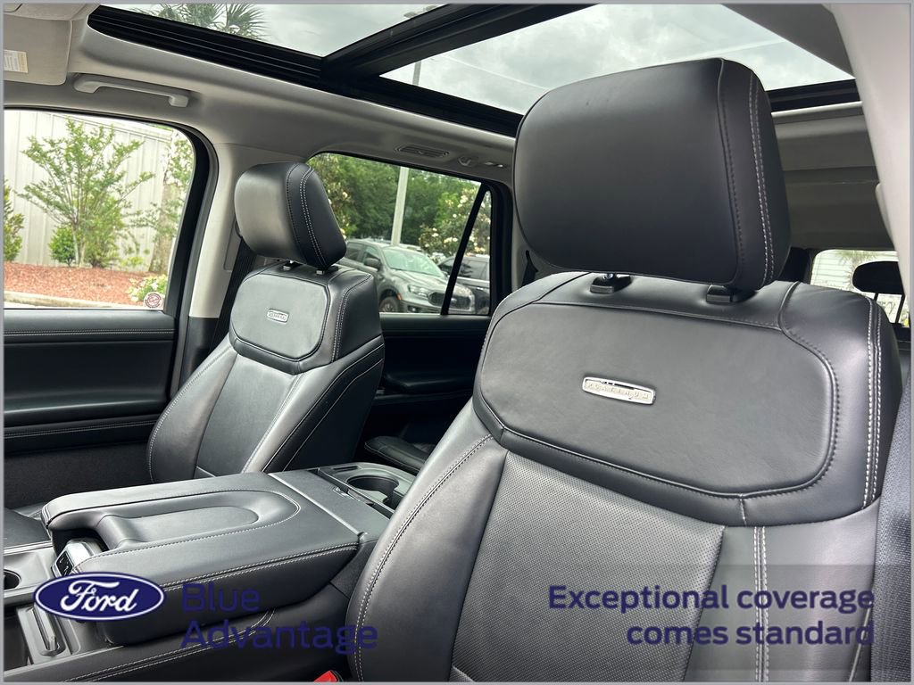 Used 2025 Ford Expedition Max Platinum AWD/4WD image 11