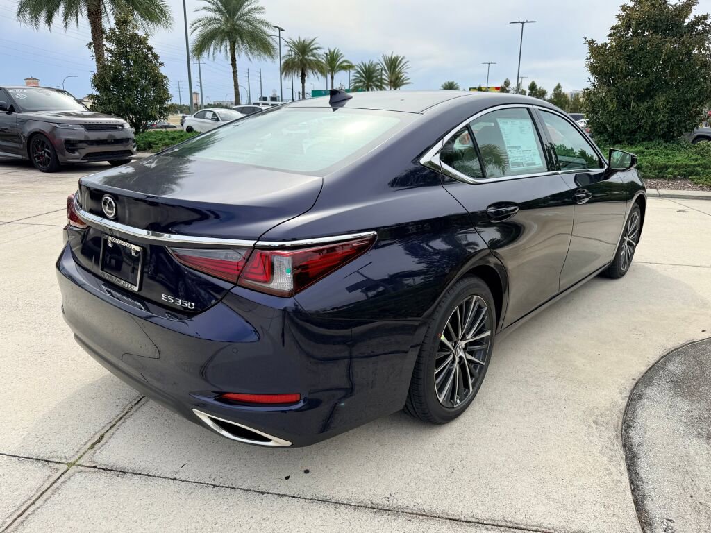 New 2025 Lexus ES 350 w/ Premium Package image 4