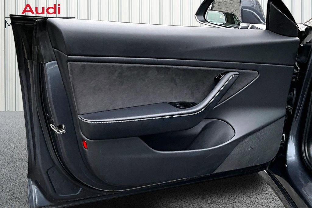 Used 2020 Tesla Model 3 Long Range image 20