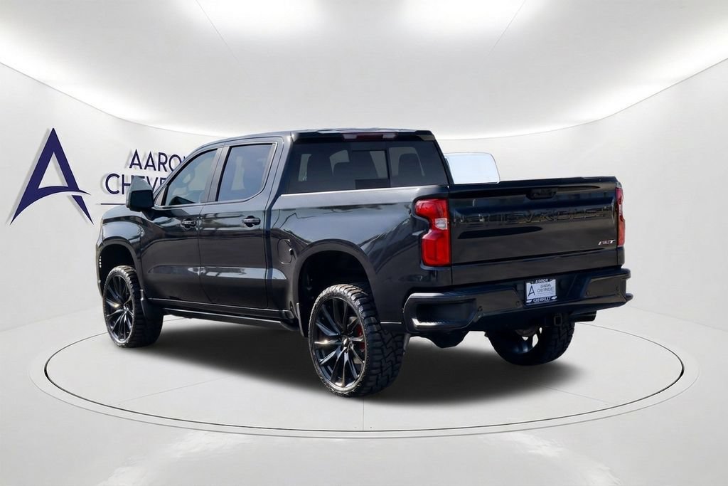 Used 2023 Chevrolet Silverado 1500 RST w/ Convenience Package II RWD image 7