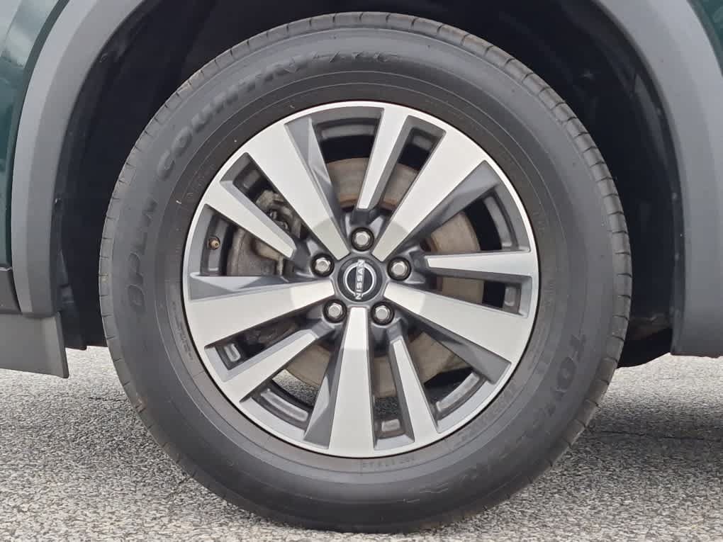 Used 2023 Nissan Pathfinder SL AWD/4WD image 6