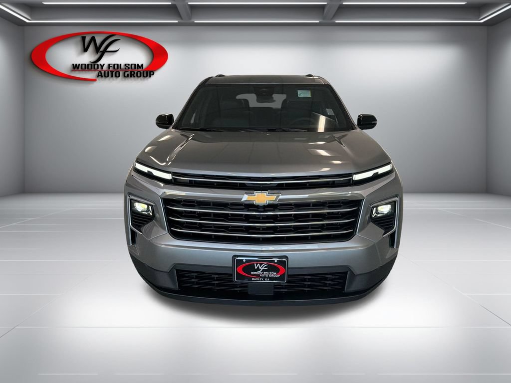New 2027 Chevrolet Traverse LT w/ LPO, Floor Liner Package FWD image 2