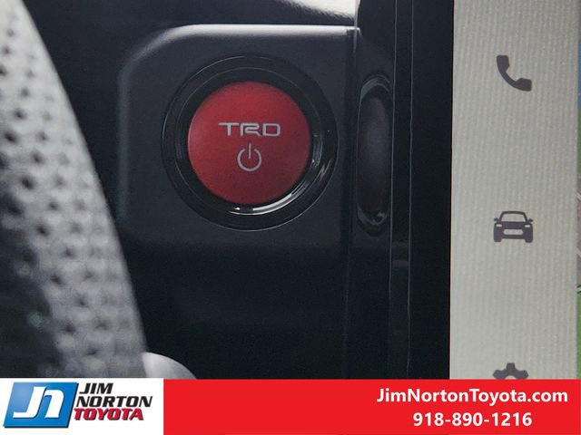 Used 2025 Toyota Tacoma TRD Off-Road image 22