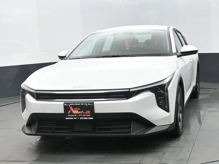 Used 2025 Kia K4