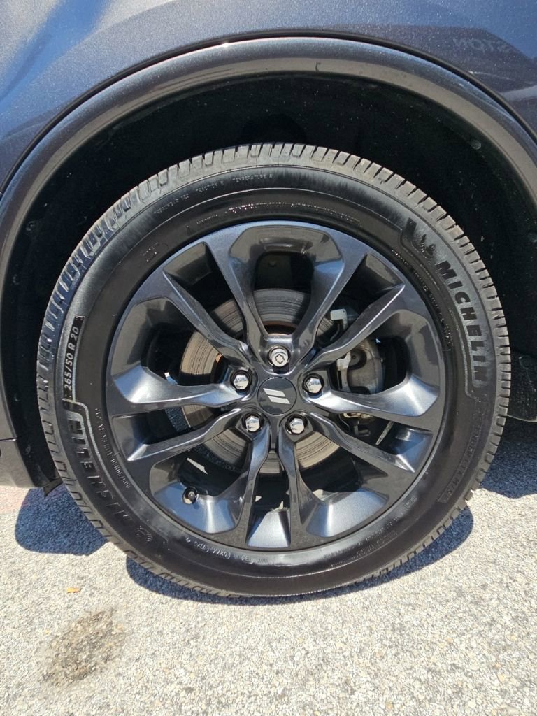 Used 2021 Dodge Durango R/T w/ Blacktop Package AWD/4WD image 9