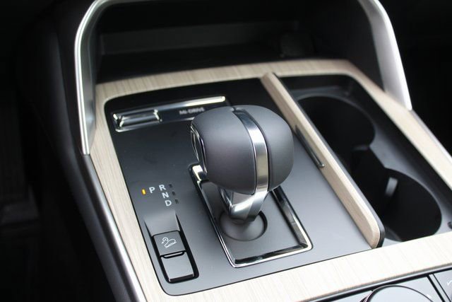 Certified 2025 MAZDA CX-90 3.3 Turbo w/ Preferred Package image 29