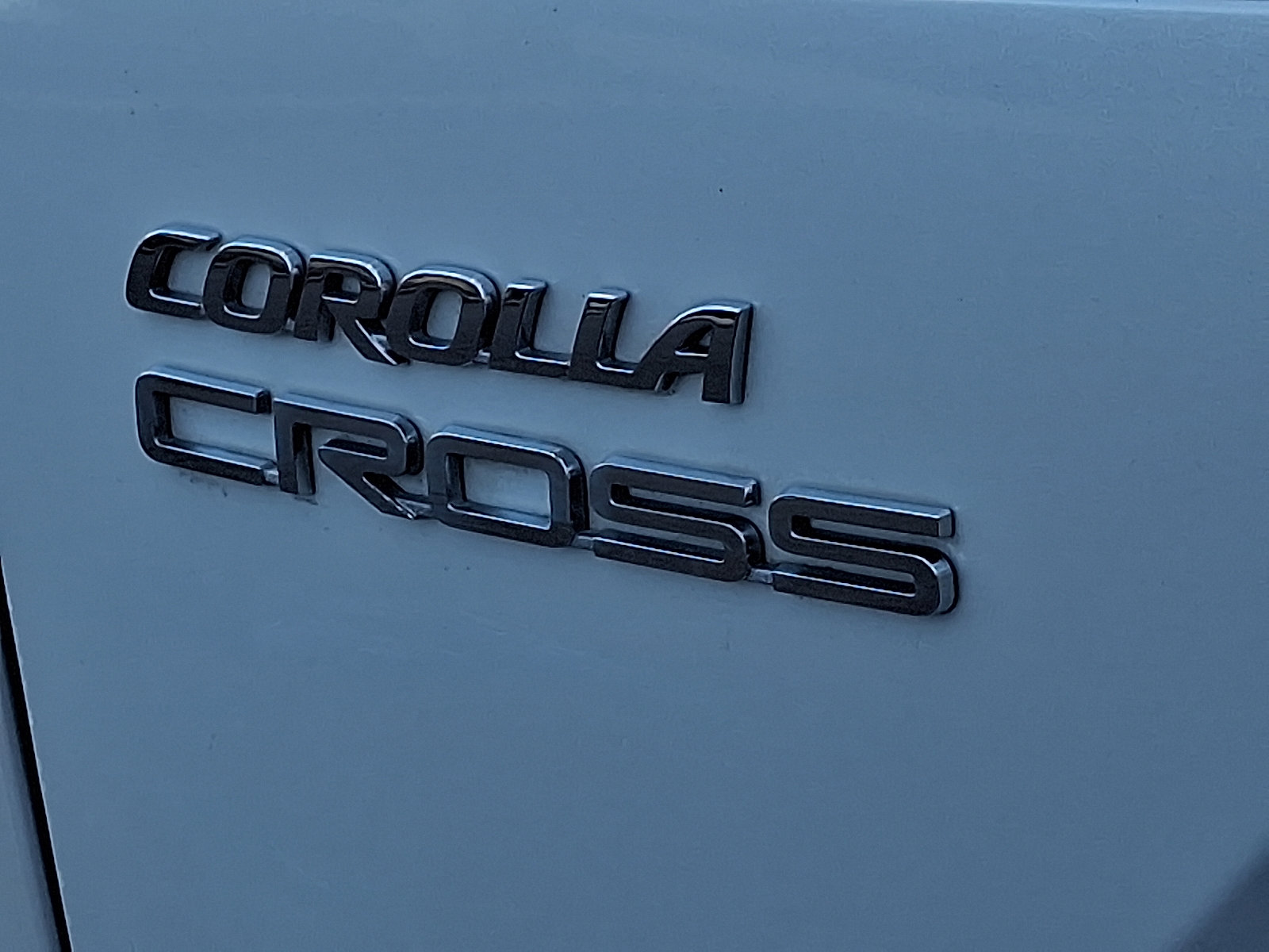 Used 2023 Toyota Corolla Cross LE image 30