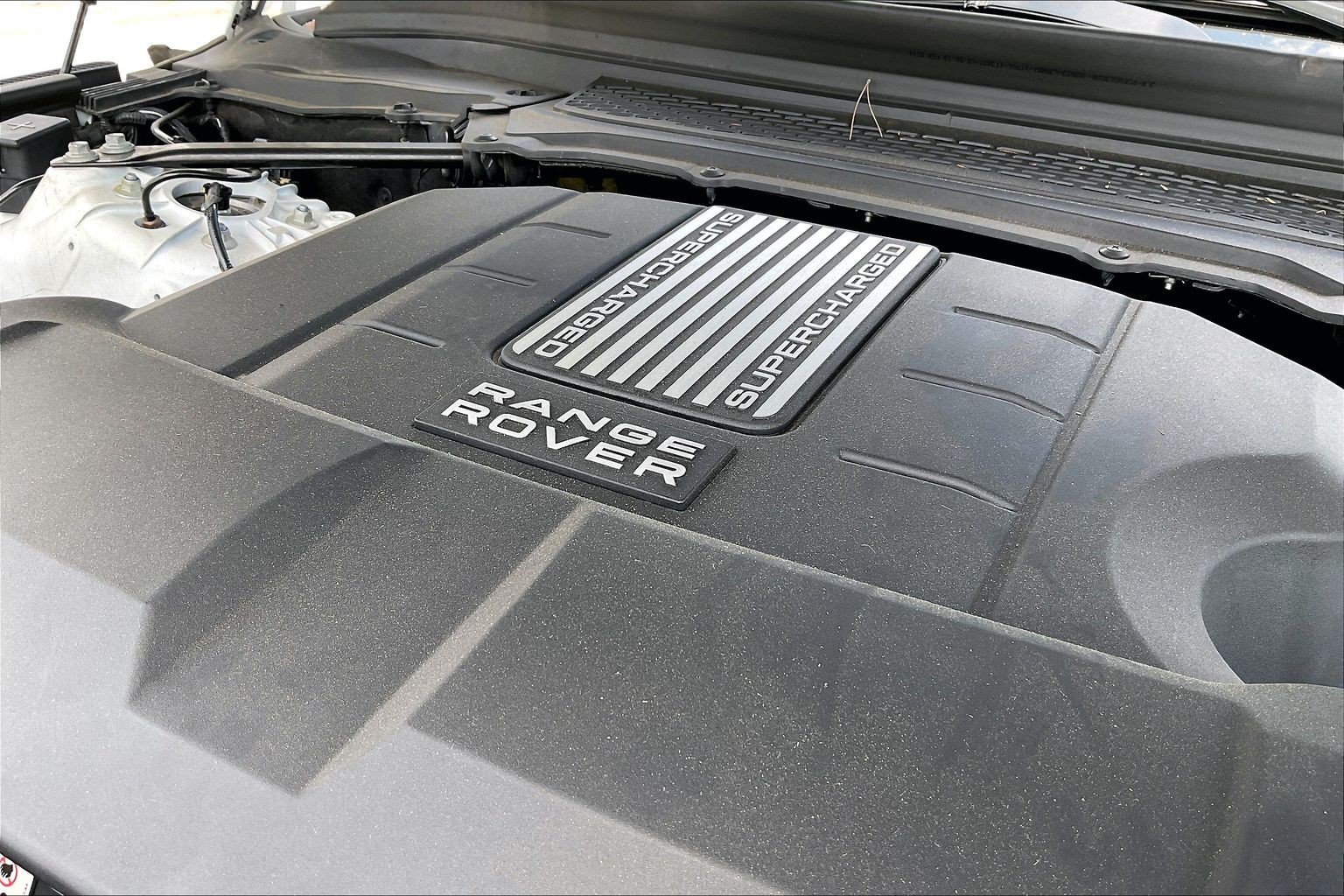 Used 2014 Land Rover Range Rover HSE AWD/4WD image 30