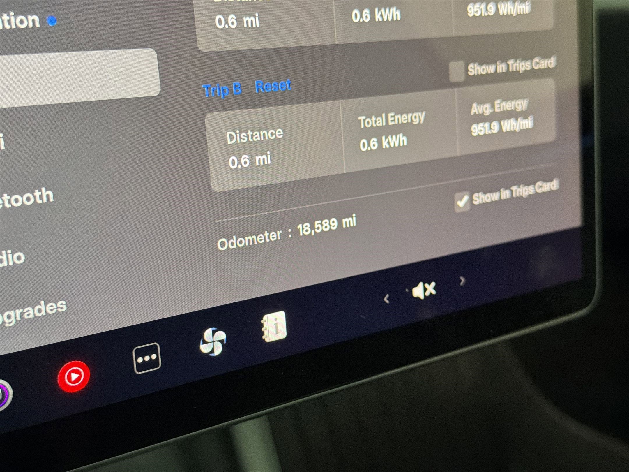 Used 2025 Tesla Model 3 Long Range RWD image 22