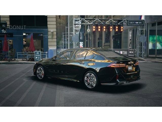 New 2026 BMW 550e xDrive w/ Executive Package image 2