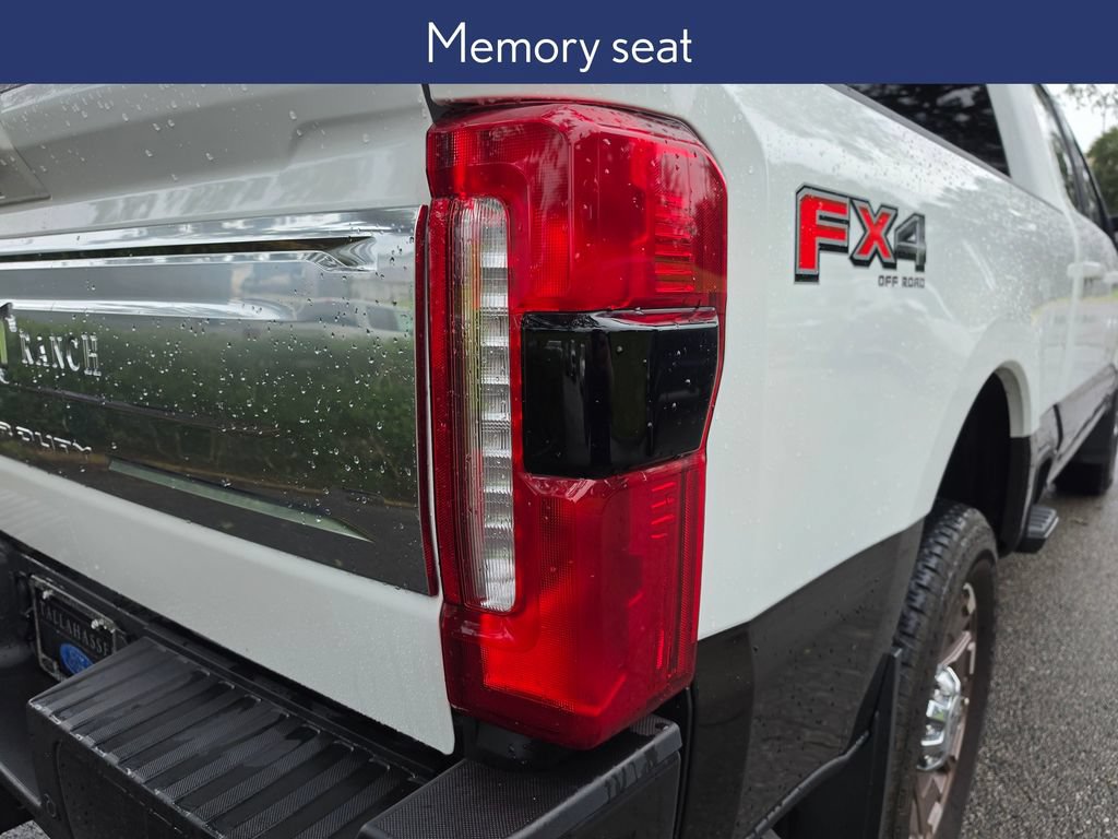 Certified 2025 Ford F250 King Ranch w/ FX4 Off-Road Package AWD/4WD image 15