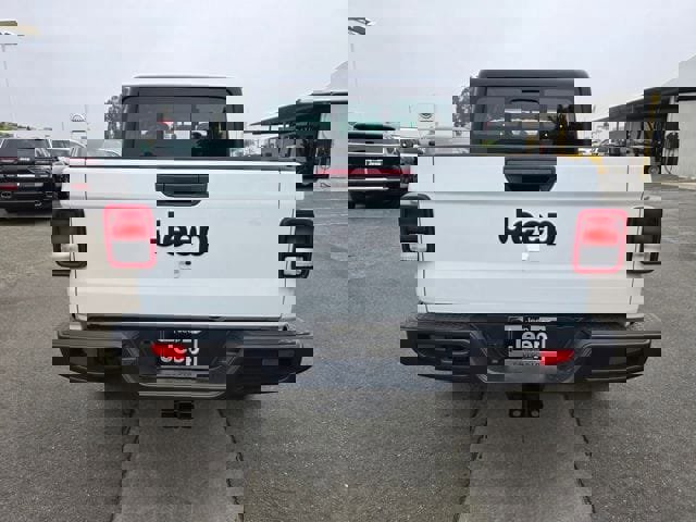 New 2026 Jeep Gladiator Sport image 6