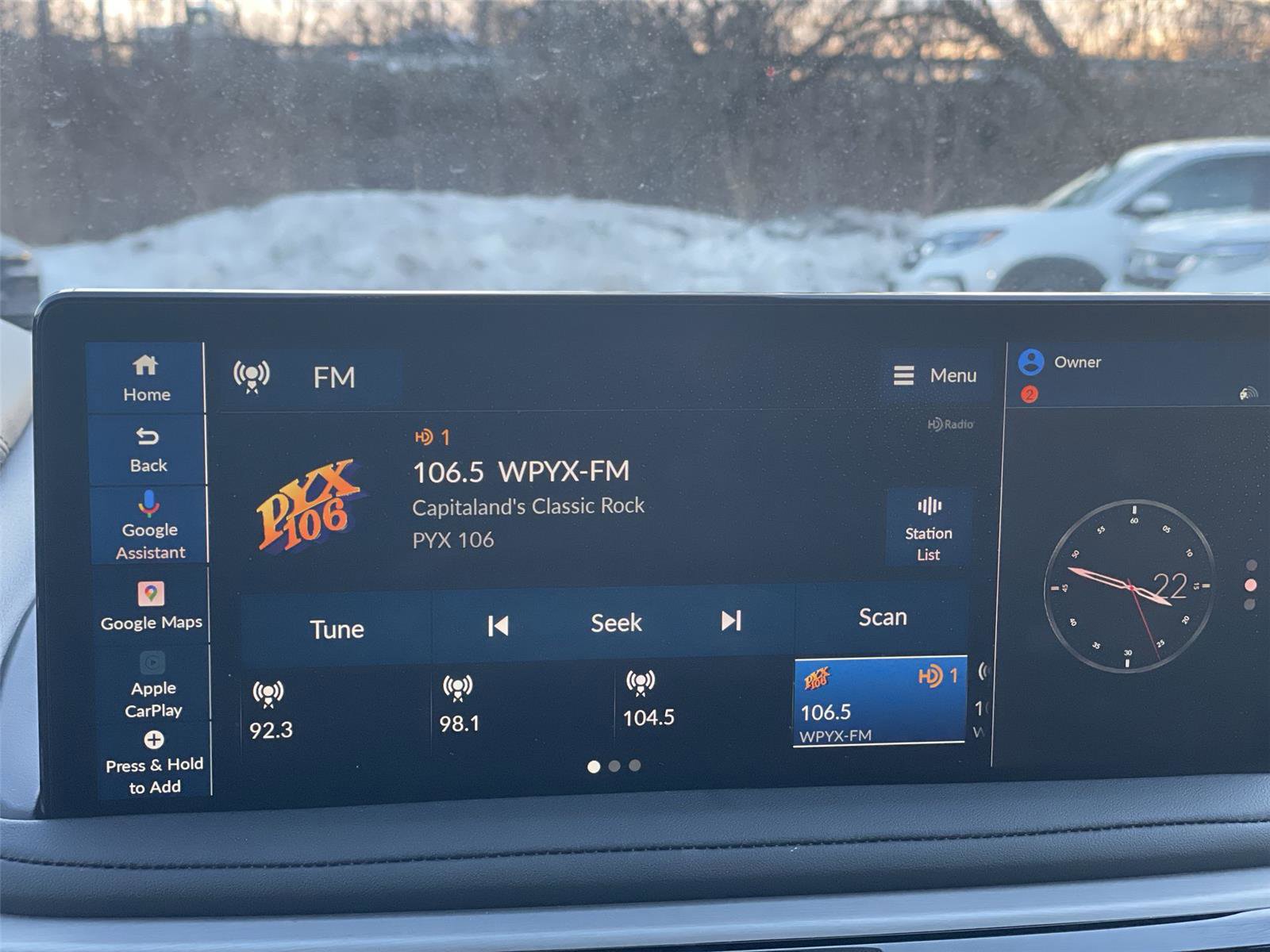 Used 2025 Acura MDX SH-AWD w/ Technology Package image 17