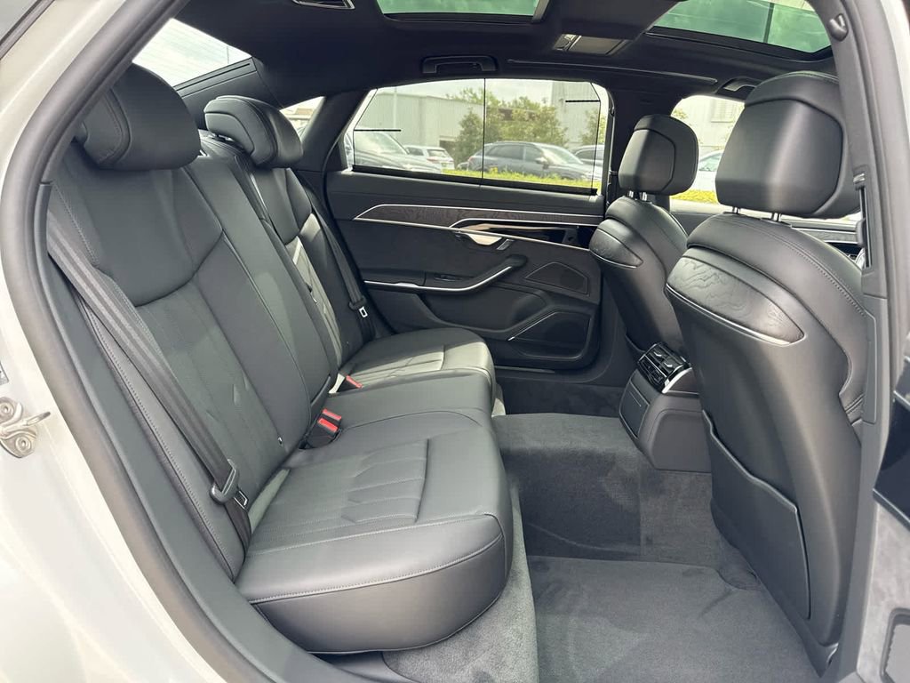 New 2025 Audi A8 L 3.0T AWD/4WD image 17