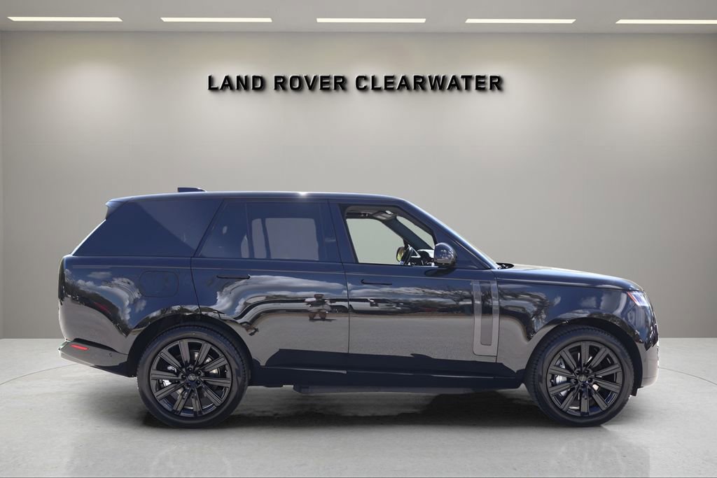 New 2026 Land Rover Range Rover SE image 6