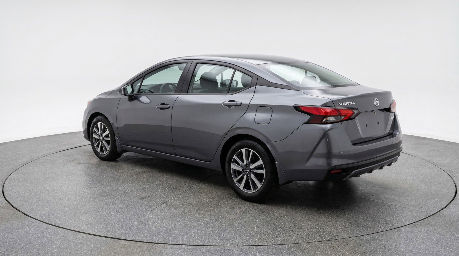 Used 2025 Nissan Versa SV FWD image 6