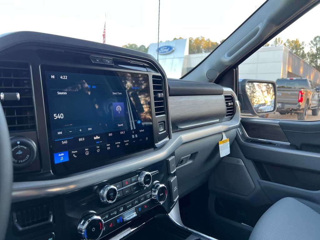 New 2025 Ford F150 Lariat w/ Equipment Group 501A Mid image 17