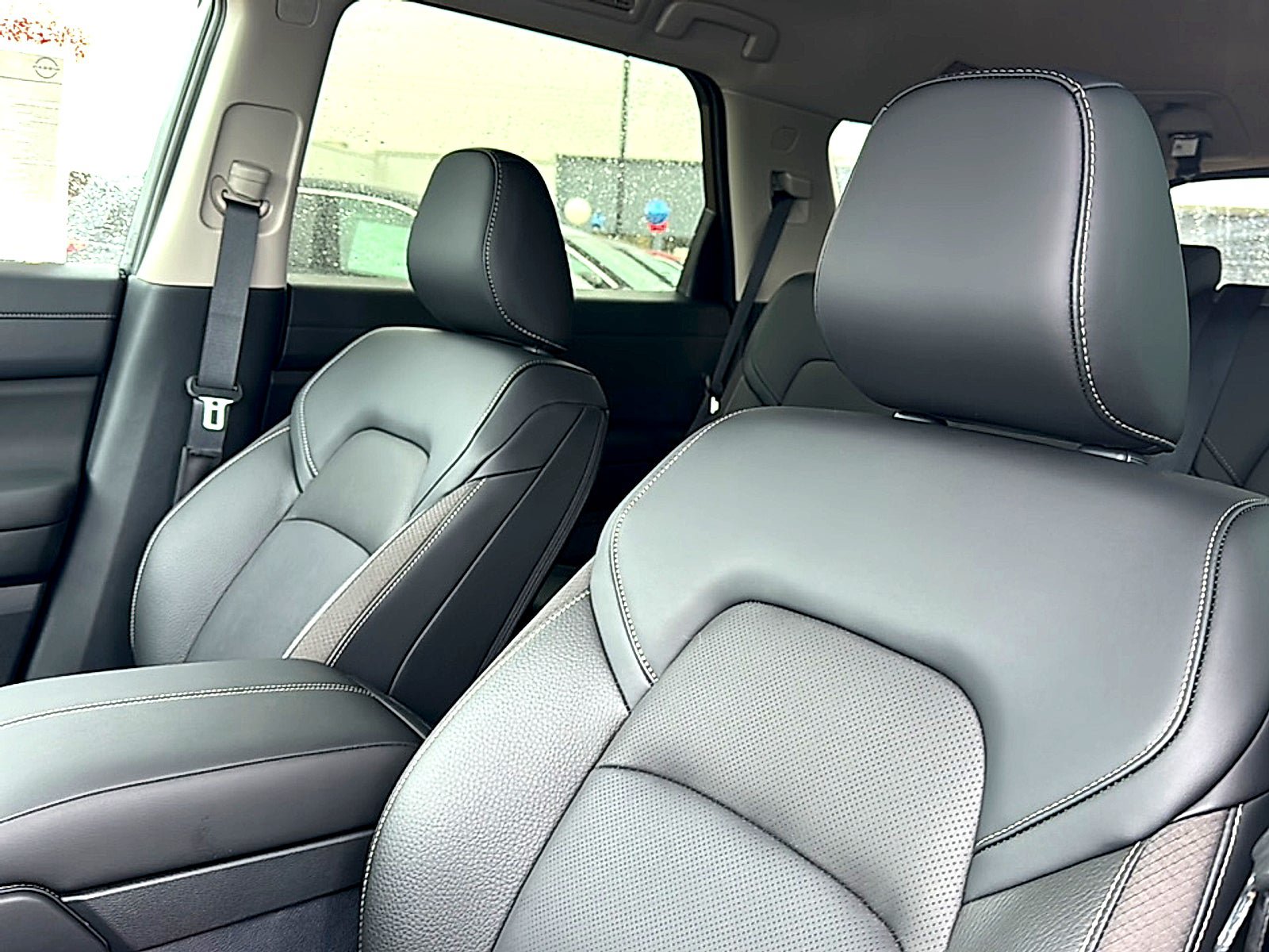 New 2026 Nissan Pathfinder SL FWD image 11