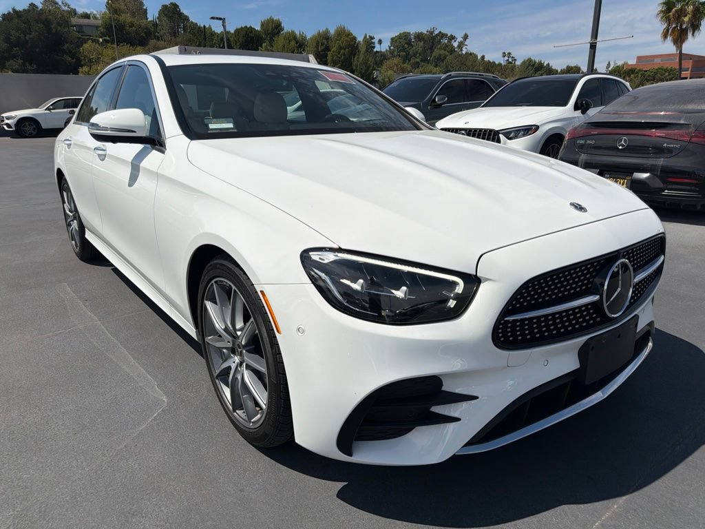 Used 2022 Mercedes-Benz E 350 Sedan image 4