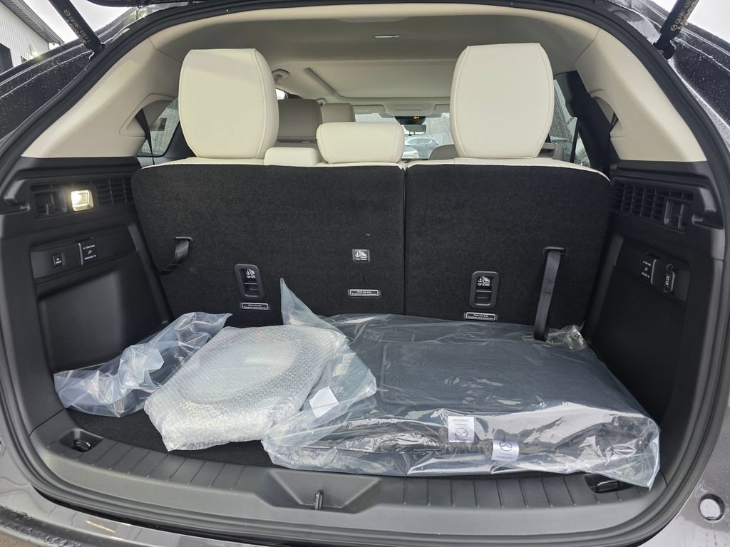 New 2026 MAZDA CX-90 Plug-In Hybrid w/ Premium Plus AWD/4WD image 9