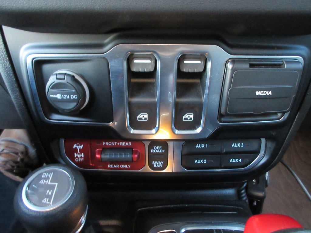 Used 2024 Jeep Wrangler Rubicon w/ Capability Package AWD/4WD image 26