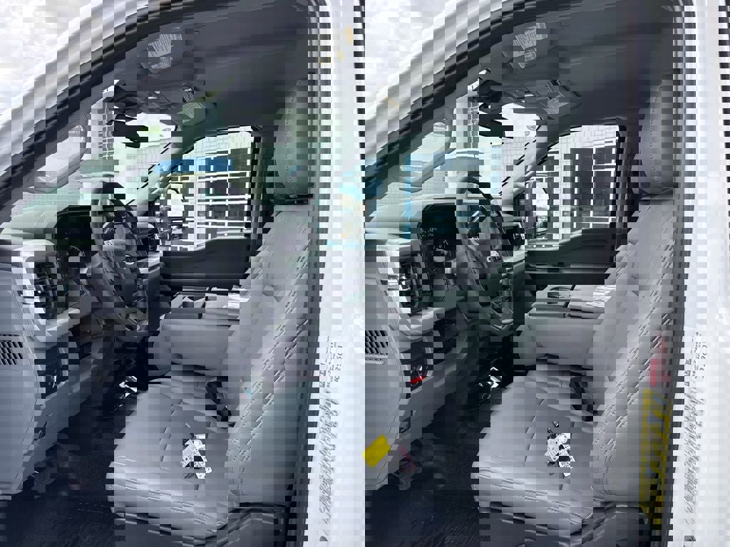 New 2026 Ford F350 XL w/ XL Chrome Package image 8