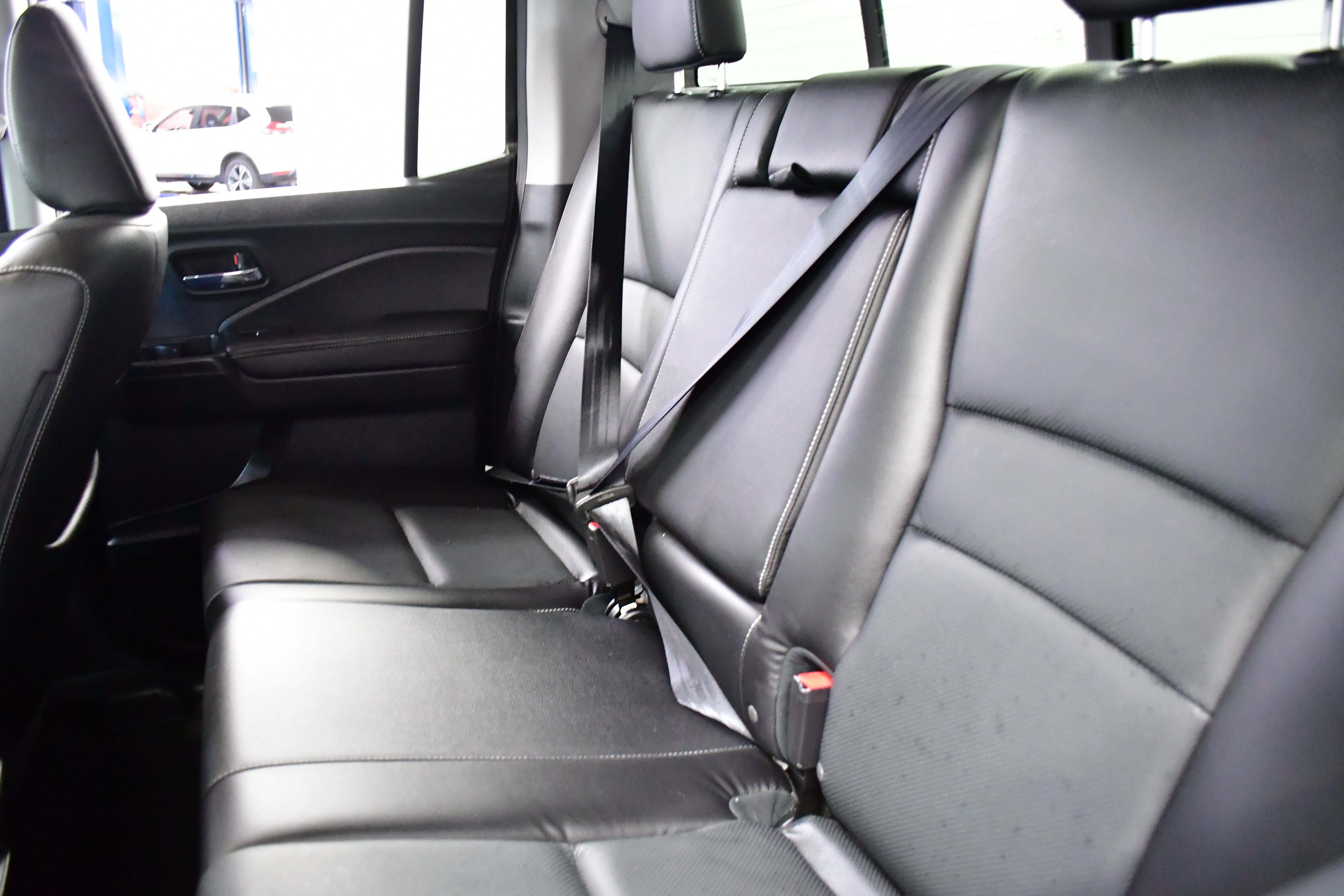 Used 2025 Honda Ridgeline RTL image 10