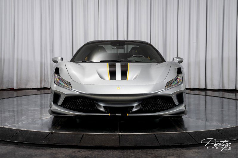 Used 2022 Ferrari F8 Tributo image 2